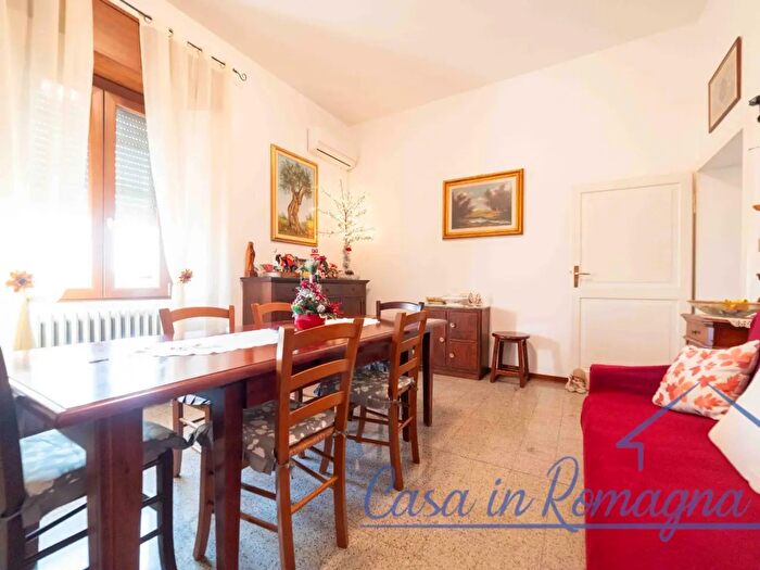 Appartamento trilocale in vendita in Via Emilia, Rimini