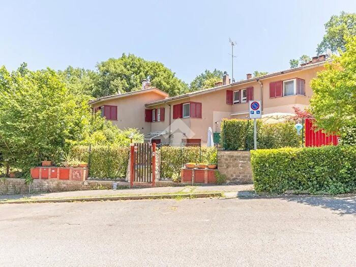 Appartamento bilocale in vendita in Via Sesto Quintilio Candiano, Monte Porzio Catone