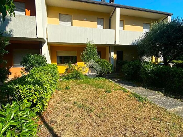 Casa quadrilocale in vendita in Via Palmiro Togliatti, Meldola