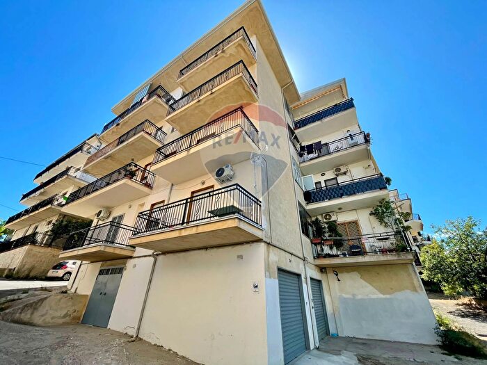 Appartamento con 5 locali in vendita in Via De Gasperi, CoriglianoRossano