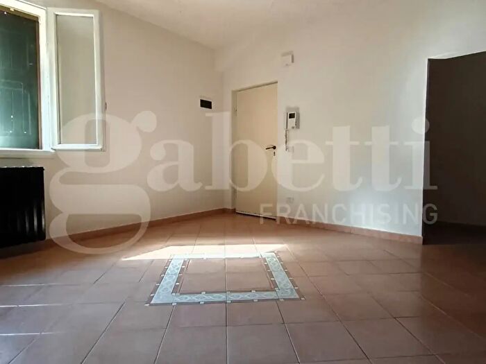 Appartamento trilocale in vendita in Strada Barchetta, Modena