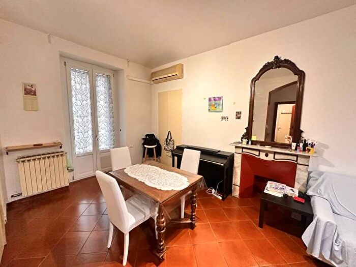 Appartamento bilocale in affitto in Via San Quintino, Piazza Solferino, Torino