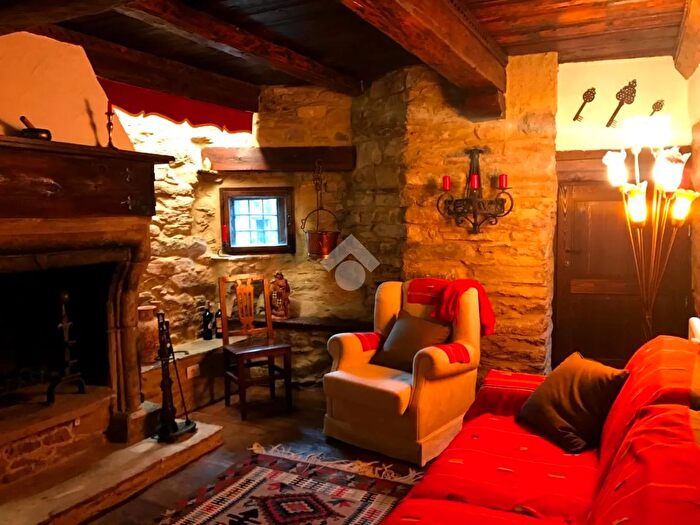 Casa bilocale in vendita in Frazione Tignet, Valsavarenche