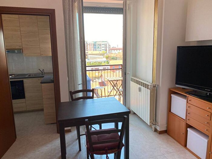 Appartamento monolocale in affitto in Via Ambrogio da Fossano Bergognone, Solari, Milano