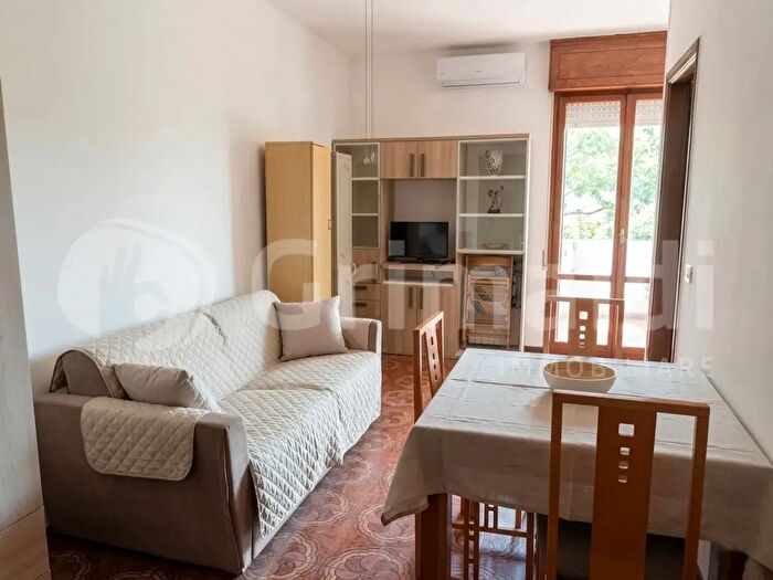 Appartamento monolocale in vendita in Via delle Pinete, Massa