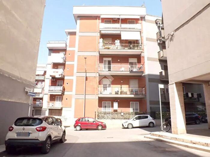 Appartamento quadrilocale in vendita in Via dei Carpentieri, Bisceglie