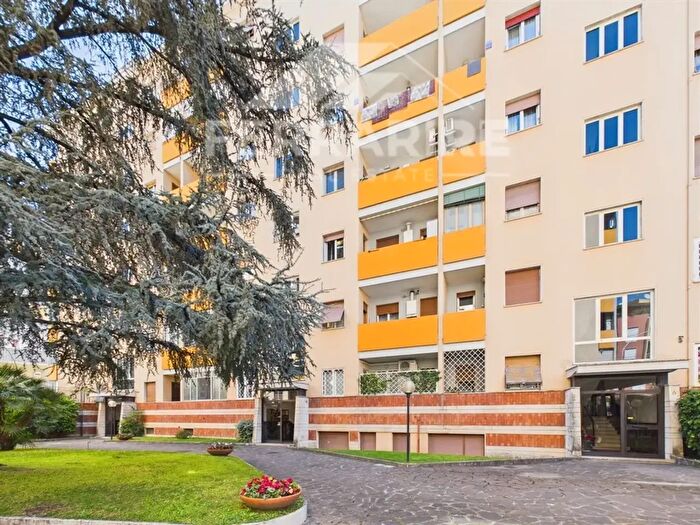 Appartamento bilocale in vendita in Via Attilio Friggeri, Roma