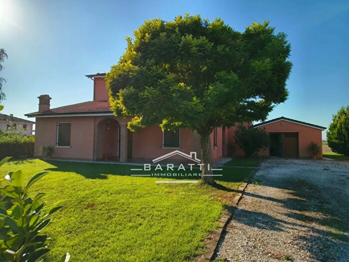 Casa con 6 locali in vendita in Gonzaga