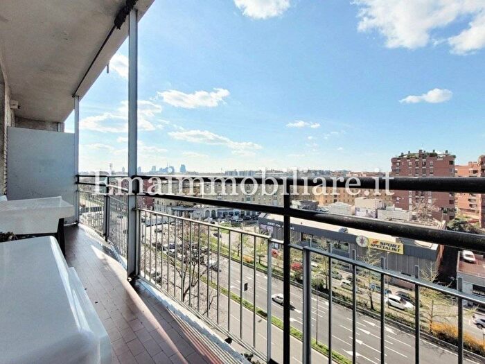 Appartamento bilocale in affitto in Via Palmanova, Cimiano, Milano