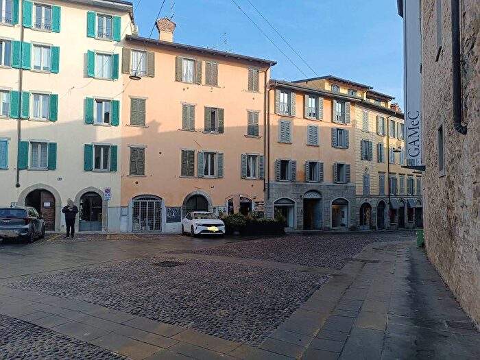 Appartamento bilocale in affitto in Corridoni, Bergamo