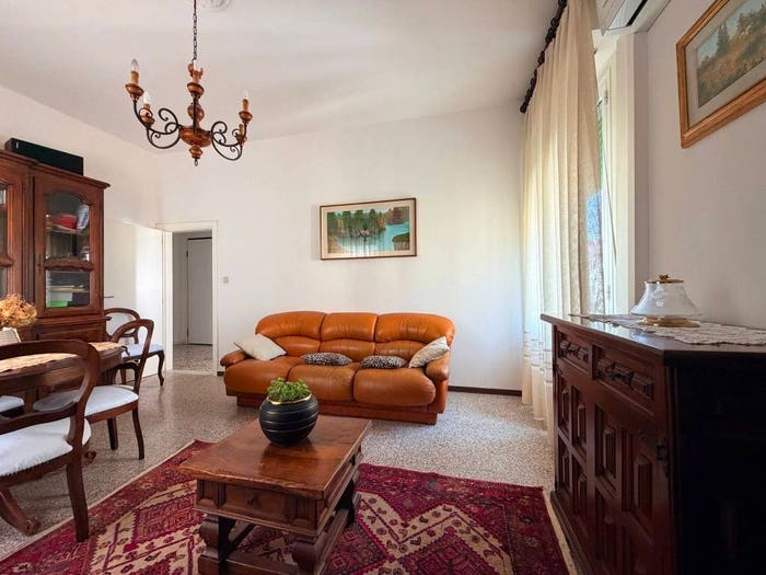 Appartamento quadrilocale in affitto in Via Renato Fucini, Coverciano, Firenze