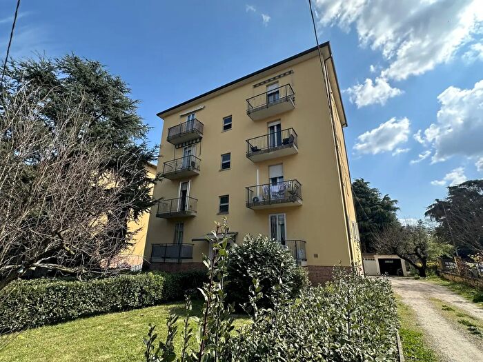 Appartamento trilocale in vendita in Via Vittorio Veneto, Imola