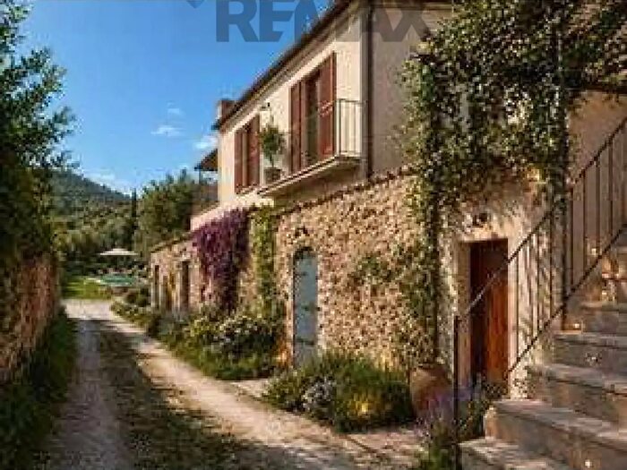 Casa bilocale in vendita in Cda Calarco Snc, SantAgata Di Militello