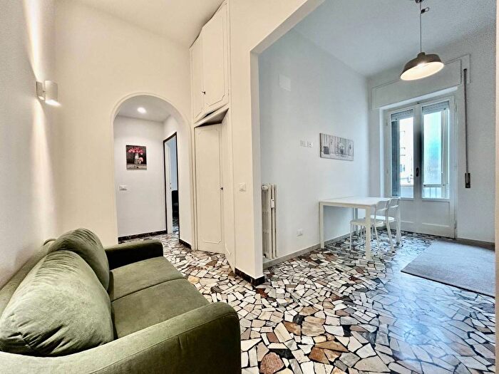 Appartamento trilocale in affitto in Via Vittorio Emanuele II, Leopoldo Vittorio Emanuele Statuto, Firenze