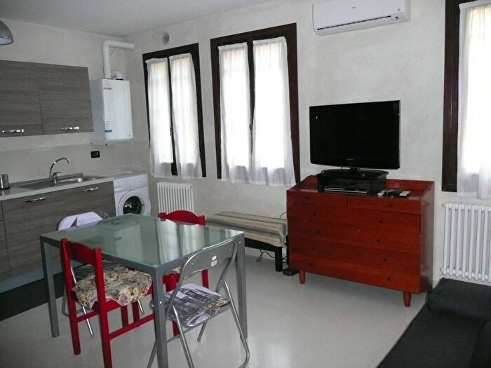 Appartamento monolocale in affitto in Via San Giovanni di Verdara, Piazza Mazzini Ospedale Militare, Padova