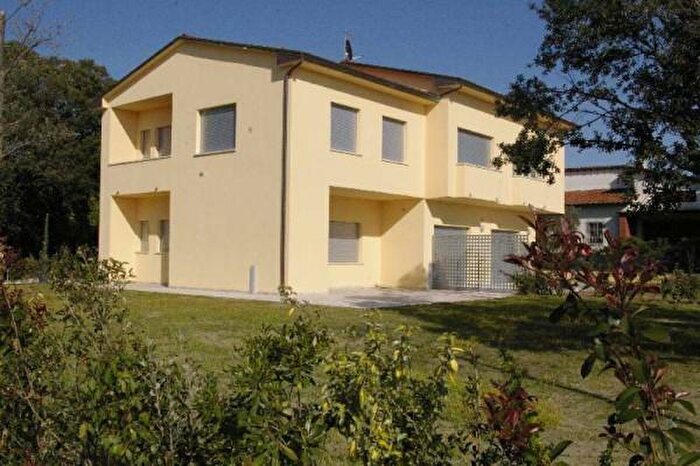 Casa con 5 locali in affitto in Forte Dei Marmi