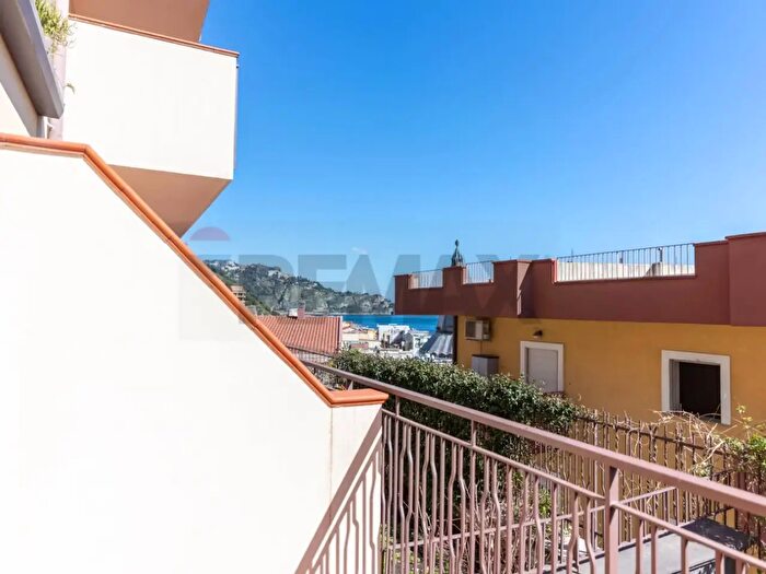 Appartamento bilocale in vendita in Via delle Fornaci, Giardini Naxos