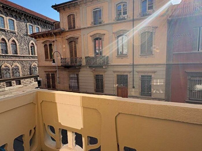 Appartamento quadrilocale in affitto in Via Ferrante Aporti, Gran Madre Crimea, Torino