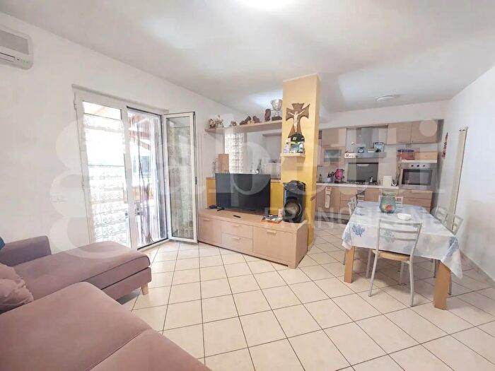 Appartamento trilocale in vendita in Via Adriatica, Alba Adriatica