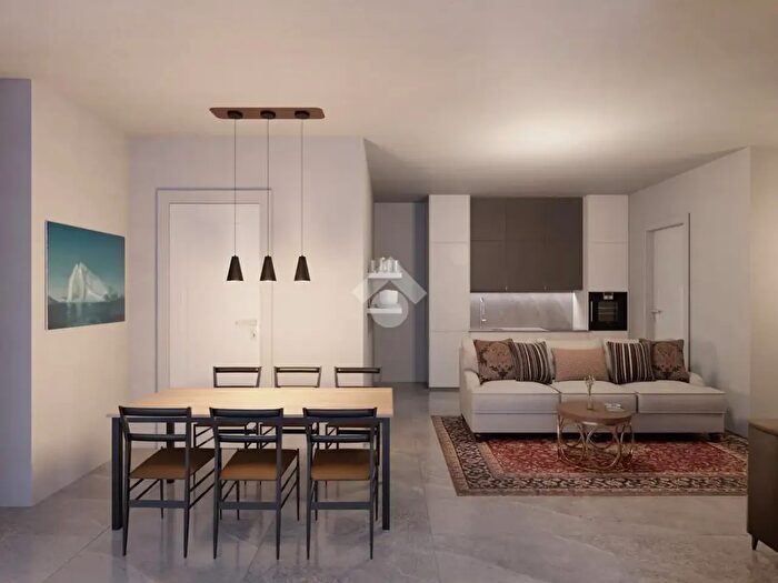 Appartamento trilocale in vendita in Via Eusebio Bava, Torino