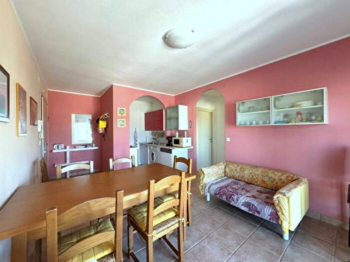 Appartamento quadrilocale in vendita in Viale dei Pini, Rosolina