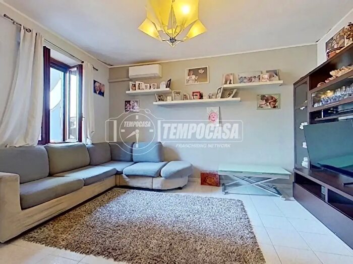 Appartamento bilocale in vendita in Via Agostoni Corte, Lissone