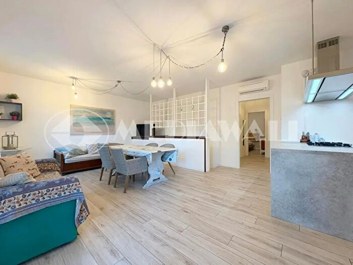 Casa con 8 locali in vendita in Lignano Sabbiadoro