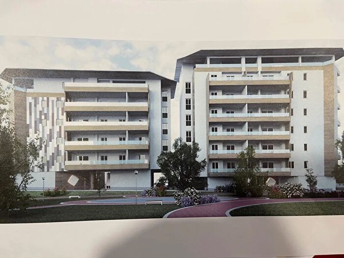 Appartamento trilocale in vendita in Via del Centenario, Terni