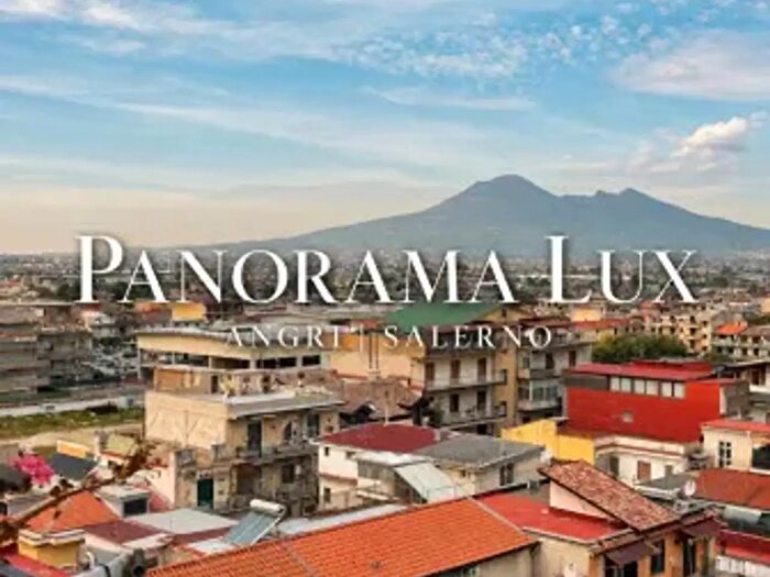Appartamento quadrilocale in vendita in Via Starza, Angri