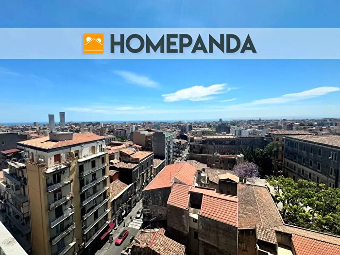 Appartamento bilocale in affitto in Via Etnea, Catania