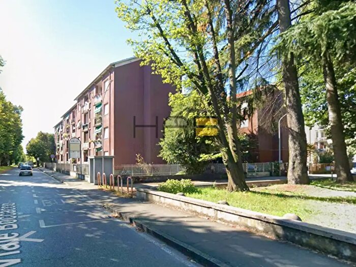 Appartamento trilocale in vendita in Busto Arsizio