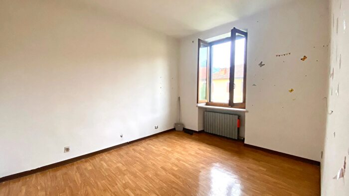 Casa quadrilocale in vendita in Via Antonio Gramsci Villaggio Filatura Serra Tollegno Biella Piemonte Italia, Tollegno