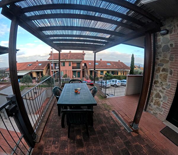 Appartamento trilocale in vendita in El Gesso, Casole DElsa