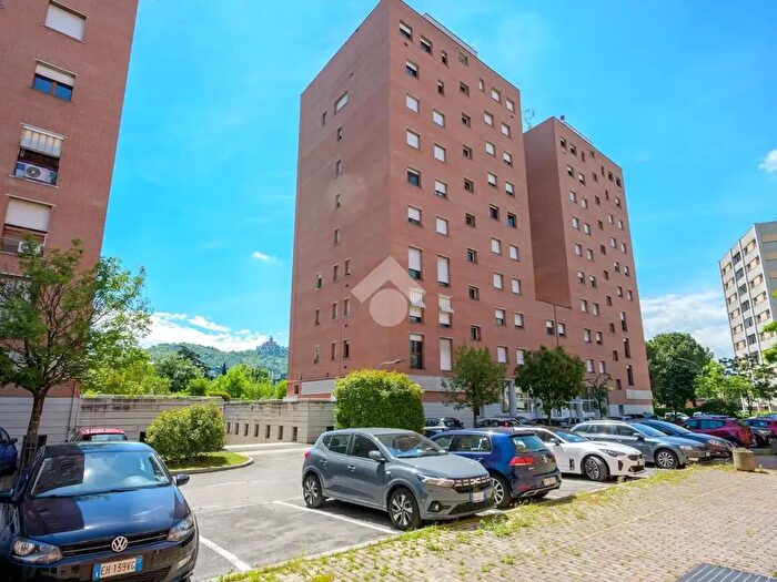 Appartamento quadrilocale in vendita in Via Giorgio La Pira, Bologna