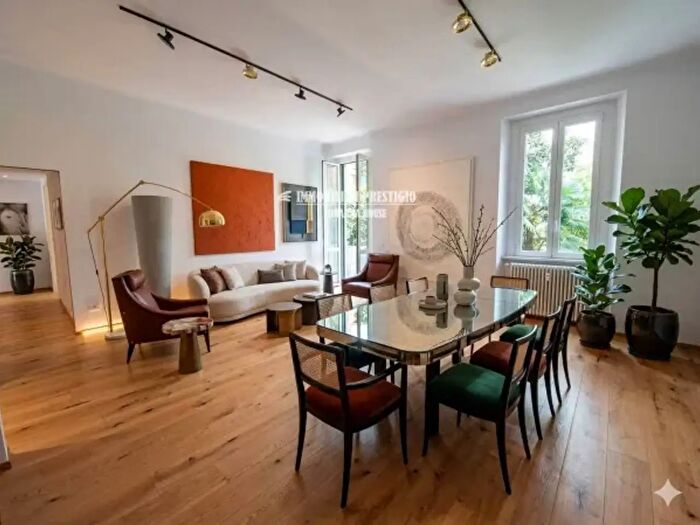 Appartamento trilocale in vendita in Via Francesco Viganò, Milano