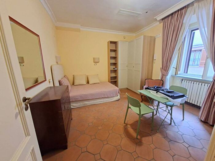 Appartamento monolocale in affitto in Mergellina Piedigrotta, Napoli