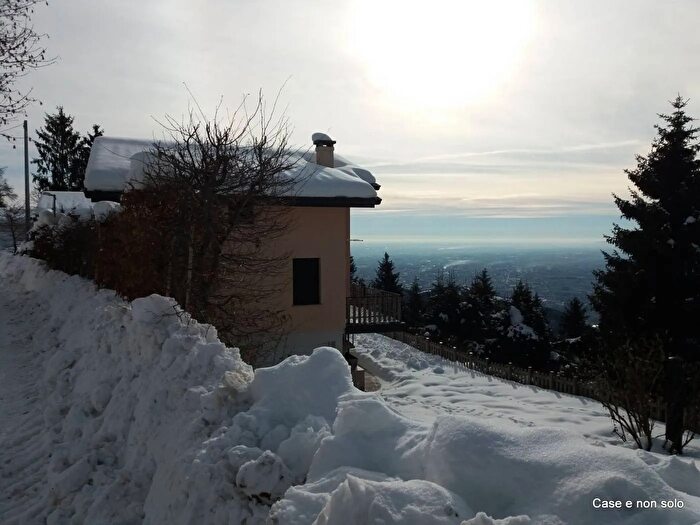Casa con 5 locali in vendita in Via Andrein, Solagna