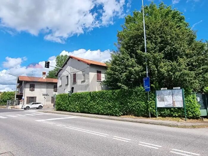 Appartamento in vendita in Camparada