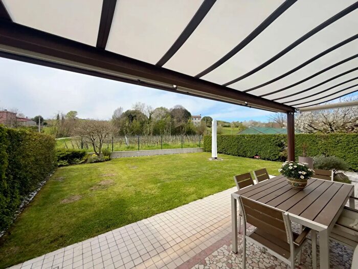 Casa con 8 locali in vendita in Via Cal delle Rive, Conegliano