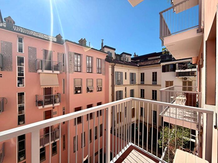 Appartamento bilocale in affitto in Via Amedei, Missori, Milano
