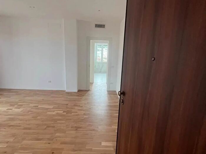 Appartamento trilocale in vendita in Civitanova Marche