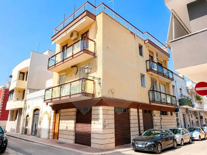 Appartamento trilocale in vendita in Via Vittorio Alfieri a, Andria