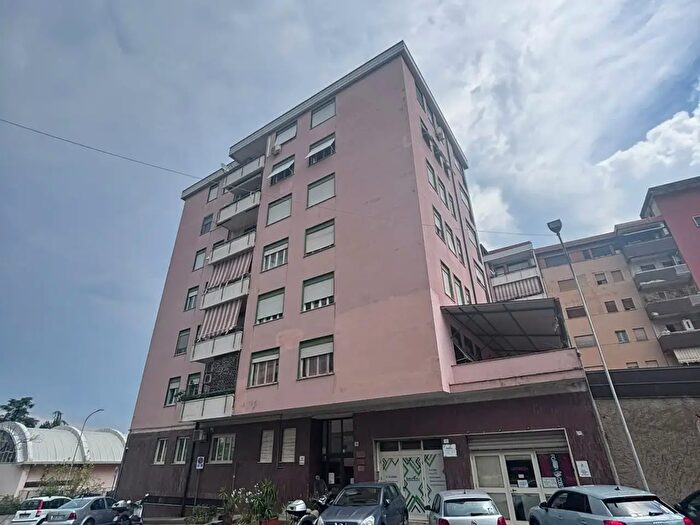 Appartamento bilocale in vendita in Via Eugenio Francesco Martorelli, Cosenza