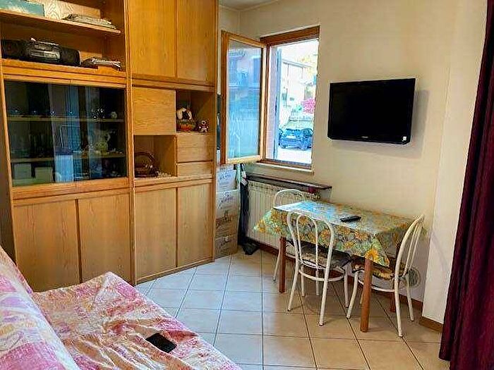 Appartamento monolocale in vendita in Via Valadier, Spoleto