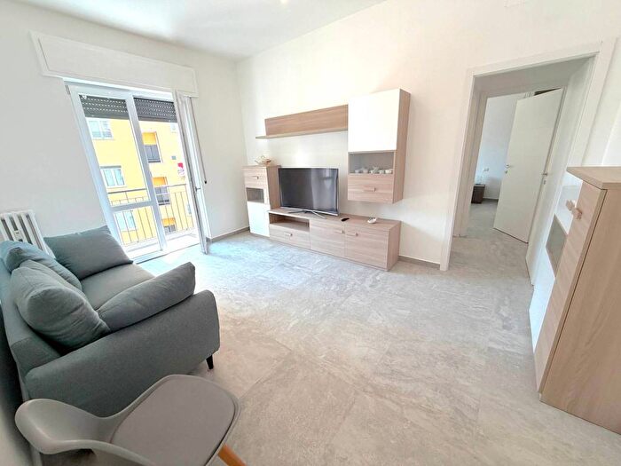 Appartamento bilocale in affitto in Via Magenta, Rondò Torretta, Sesto San Giovanni