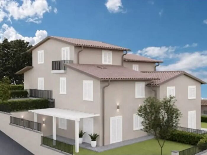 Casa quadrilocale in vendita in Santa Maria A Monte