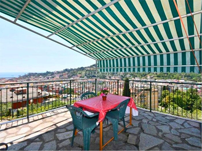 Appartamento quadrilocale in affitto in Salita Cappelletta, SantAnna, Rapallo