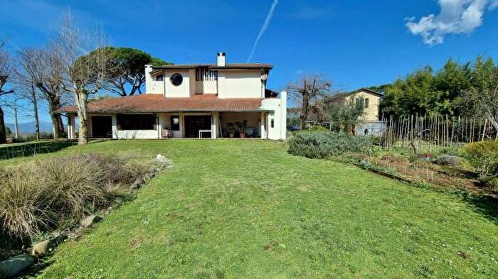 Casa con 6 locali in vendita in Via dei Maionchi, Capannori