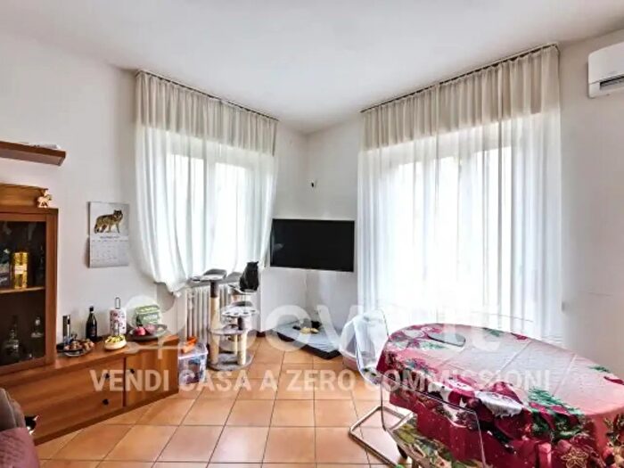 Appartamento trilocale in vendita in Via Dobbiaco a, Induno Olona