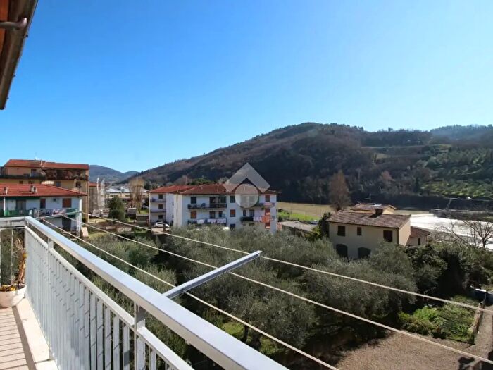 Appartamento con 5 locali in vendita in Via Renato Murri, Fiesole